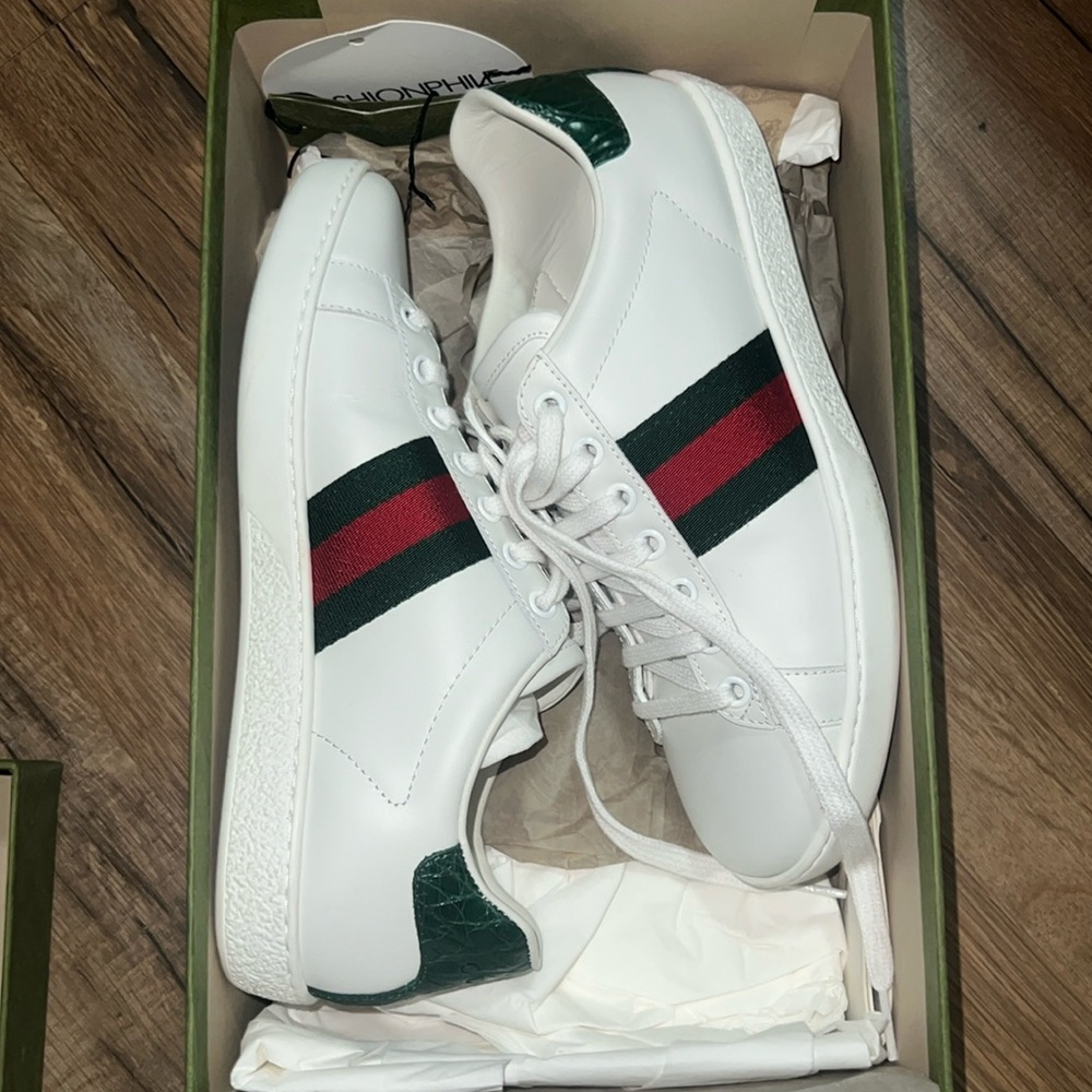 Gucci Blanco Verde Ace Sneakers Almost NEW